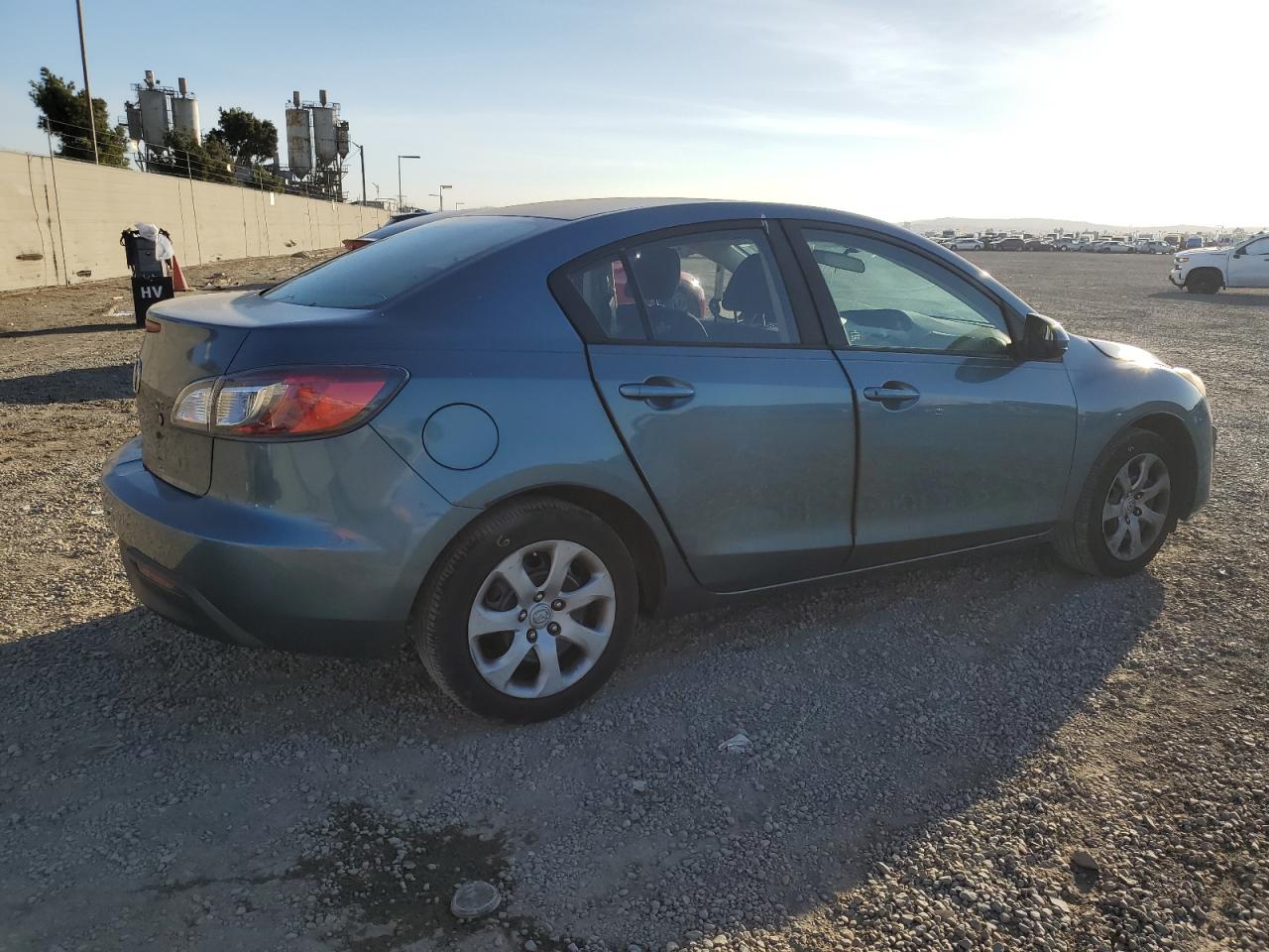 2011 Mazda 3 I VIN: JM1BL1UG6B1394033 Lot: 85336724