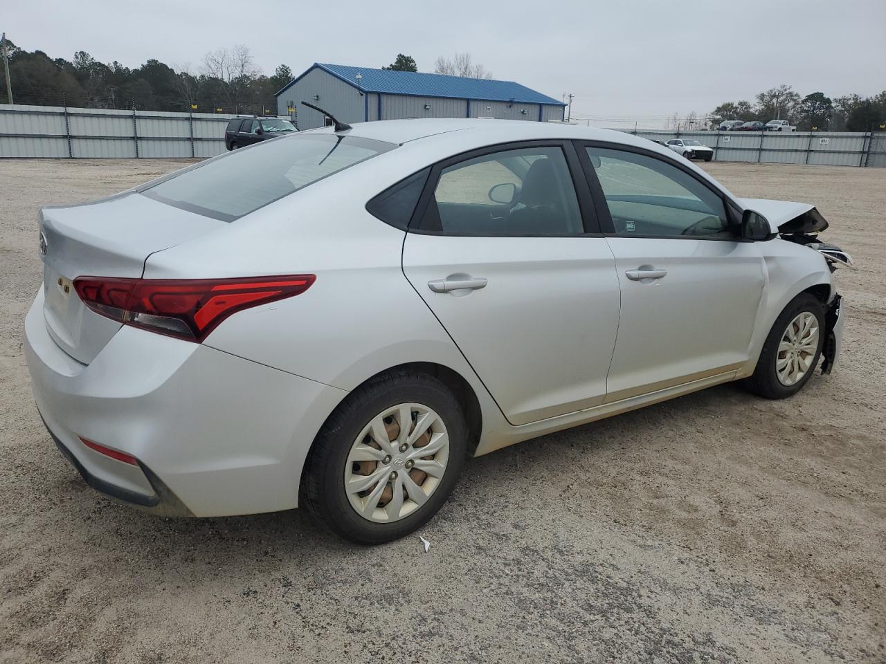 3KPC24A67LE093872 2020 Hyundai Accent Se