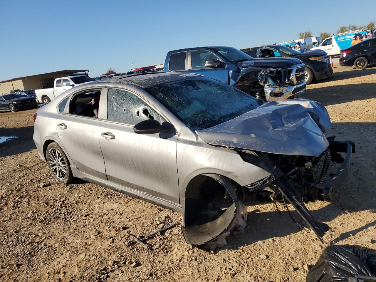 2022 Kia Forte Gt Line VIN: 3KPF54AD4NE471054 Lot: 84164804