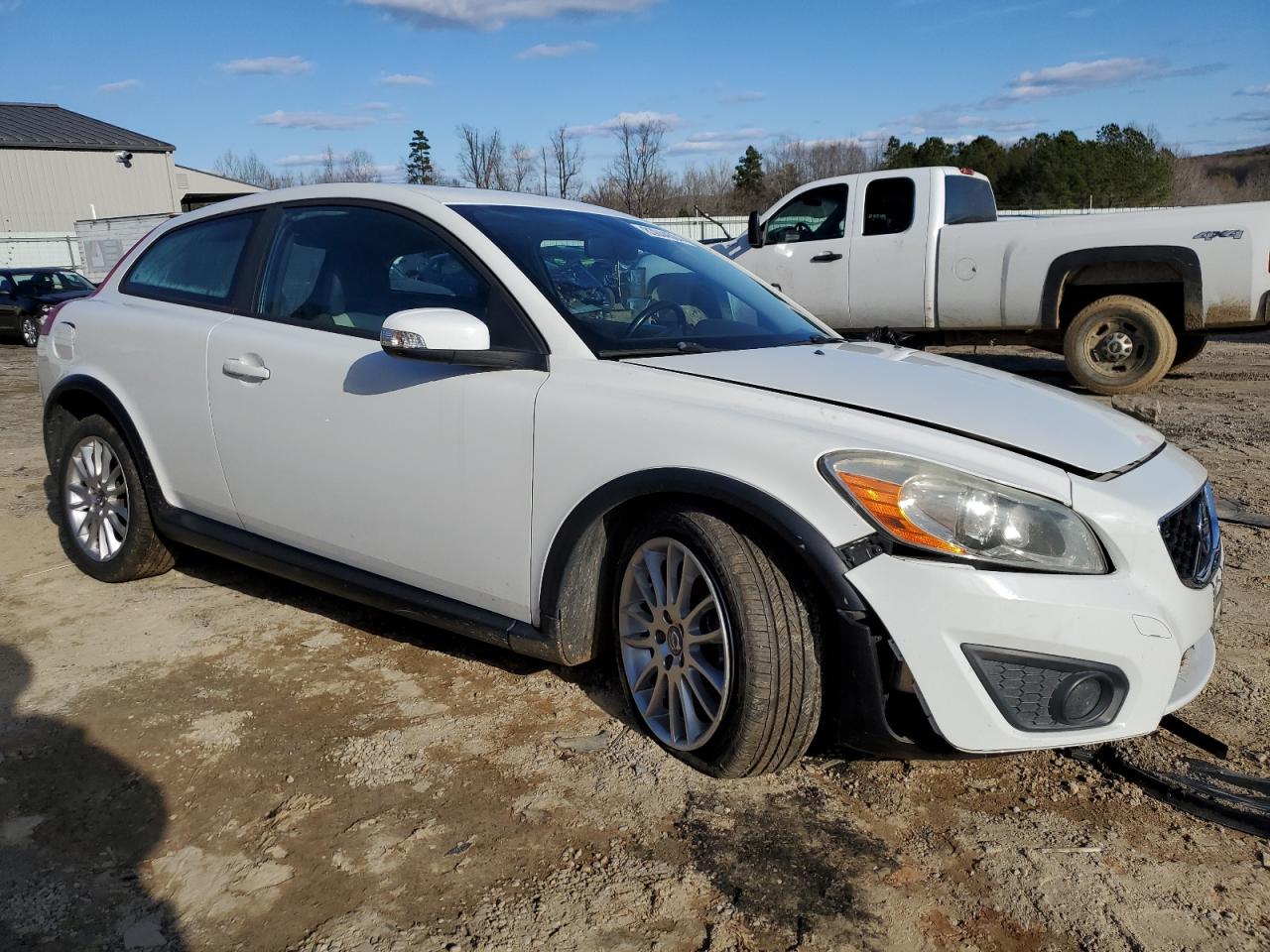 2011 Volvo C30 T5 VIN: YV1672MK5B2212083 Lot: 83044504