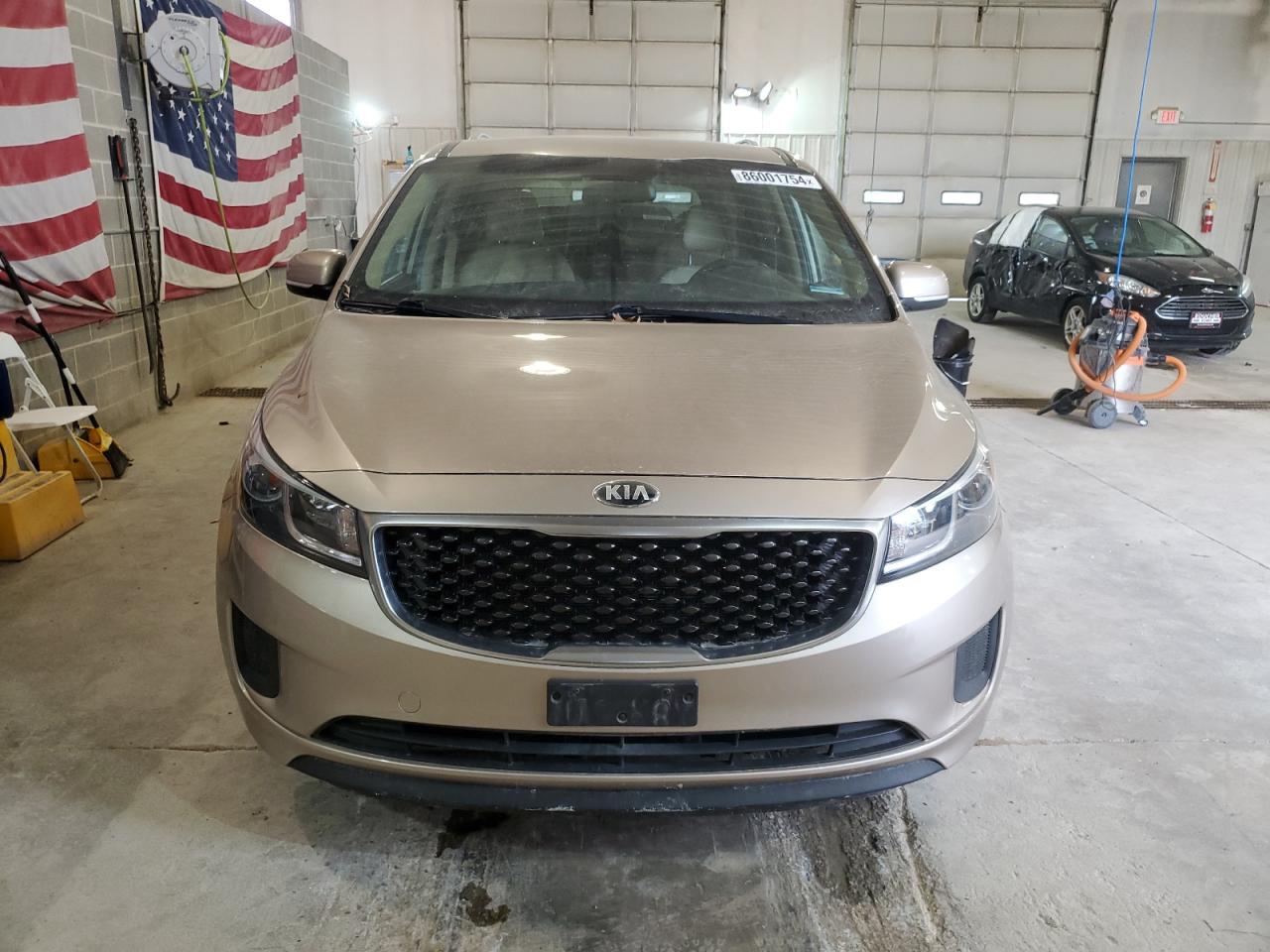 KNDMB5C17F6041986 2015 Kia Sedona Lx