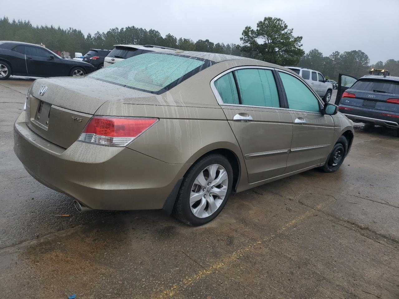 1HGCP3F86AA005353 2010 Honda Accord Exl