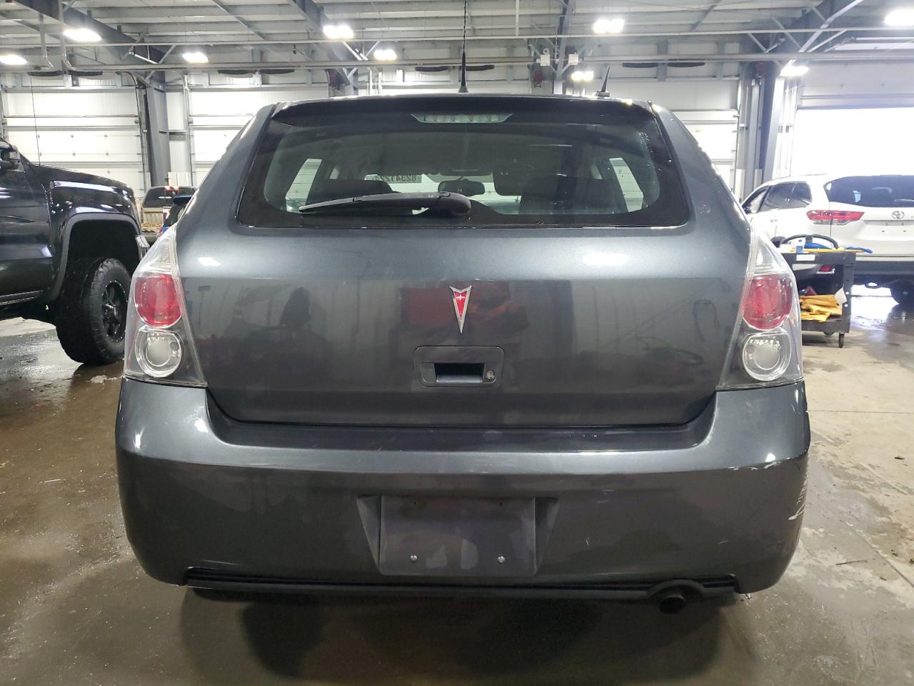 2010 Pontiac Vibe VIN: 5Y2SP6E09AZ417873 Lot: 82341224