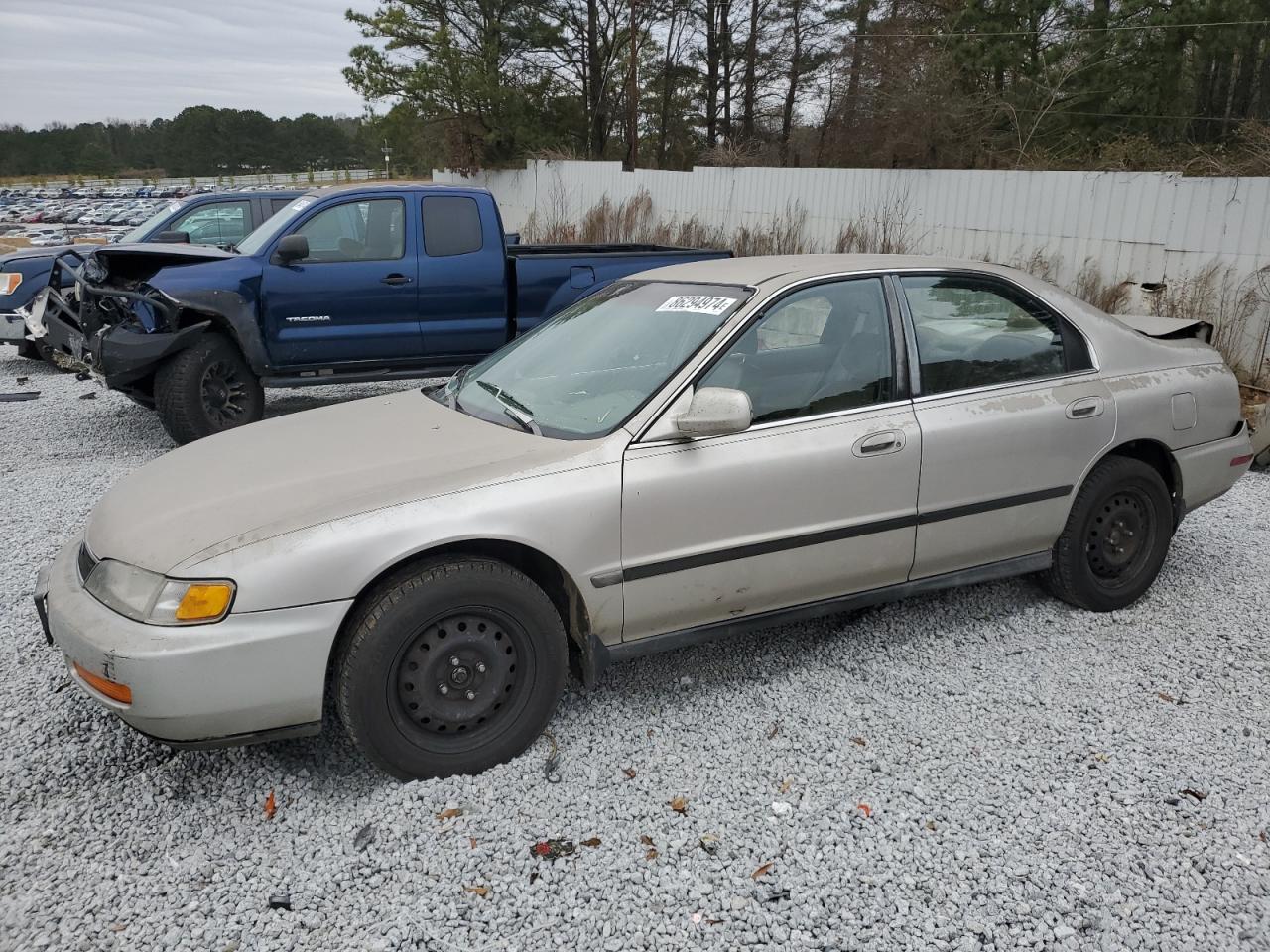 1996 Honda Accord Lx VIN: 1HGCE6647TA010021 Lot: 86294974