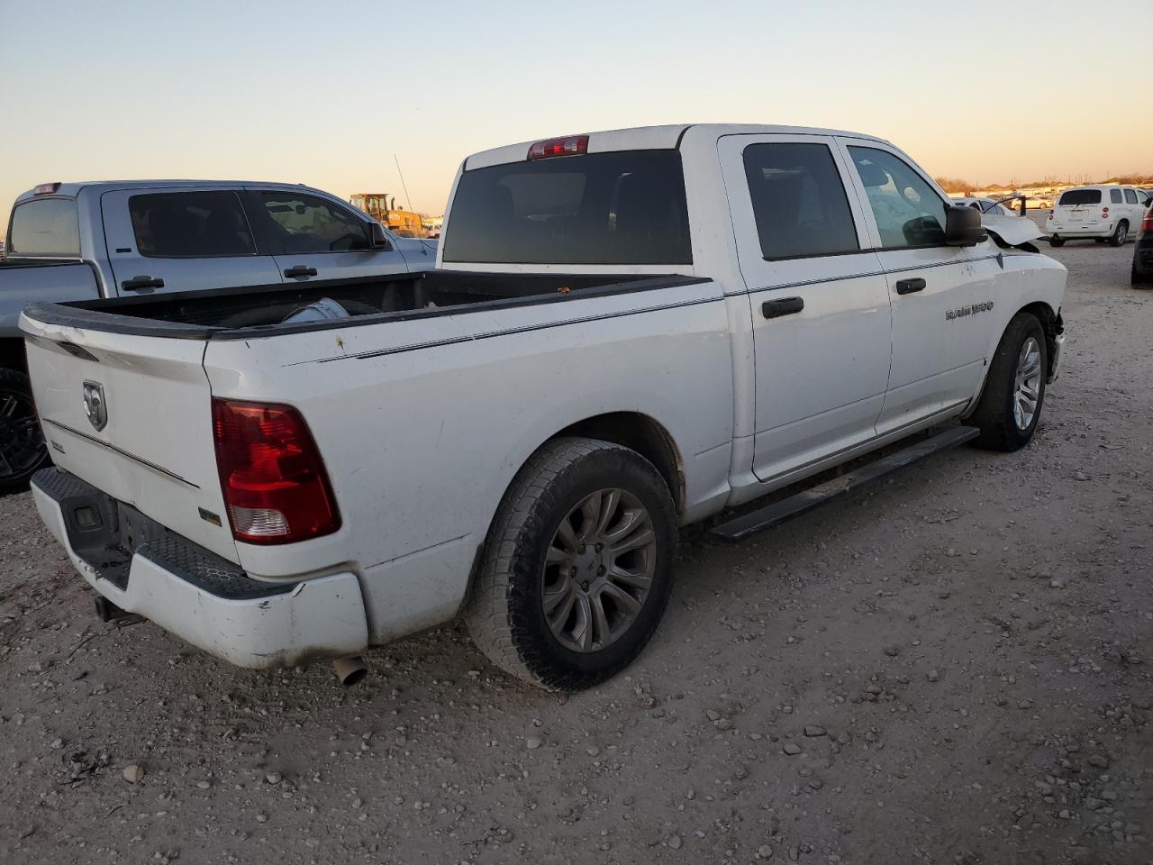 2011 Dodge Ram 1500 VIN: 1D7RB1CPXBS611392 Lot: 86922324