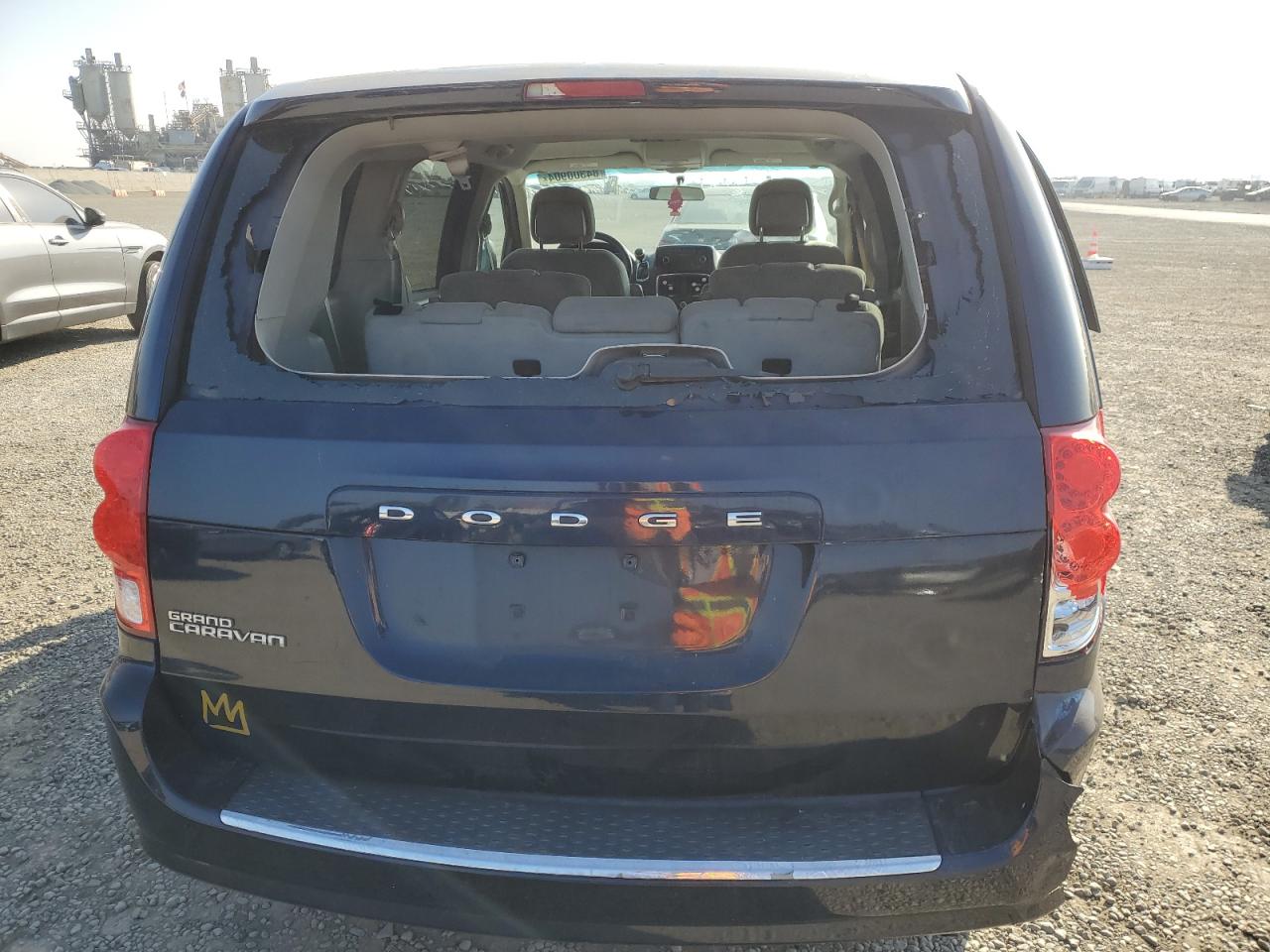 2C4RDGBG1FR607893 2015 Dodge Grand Caravan Se