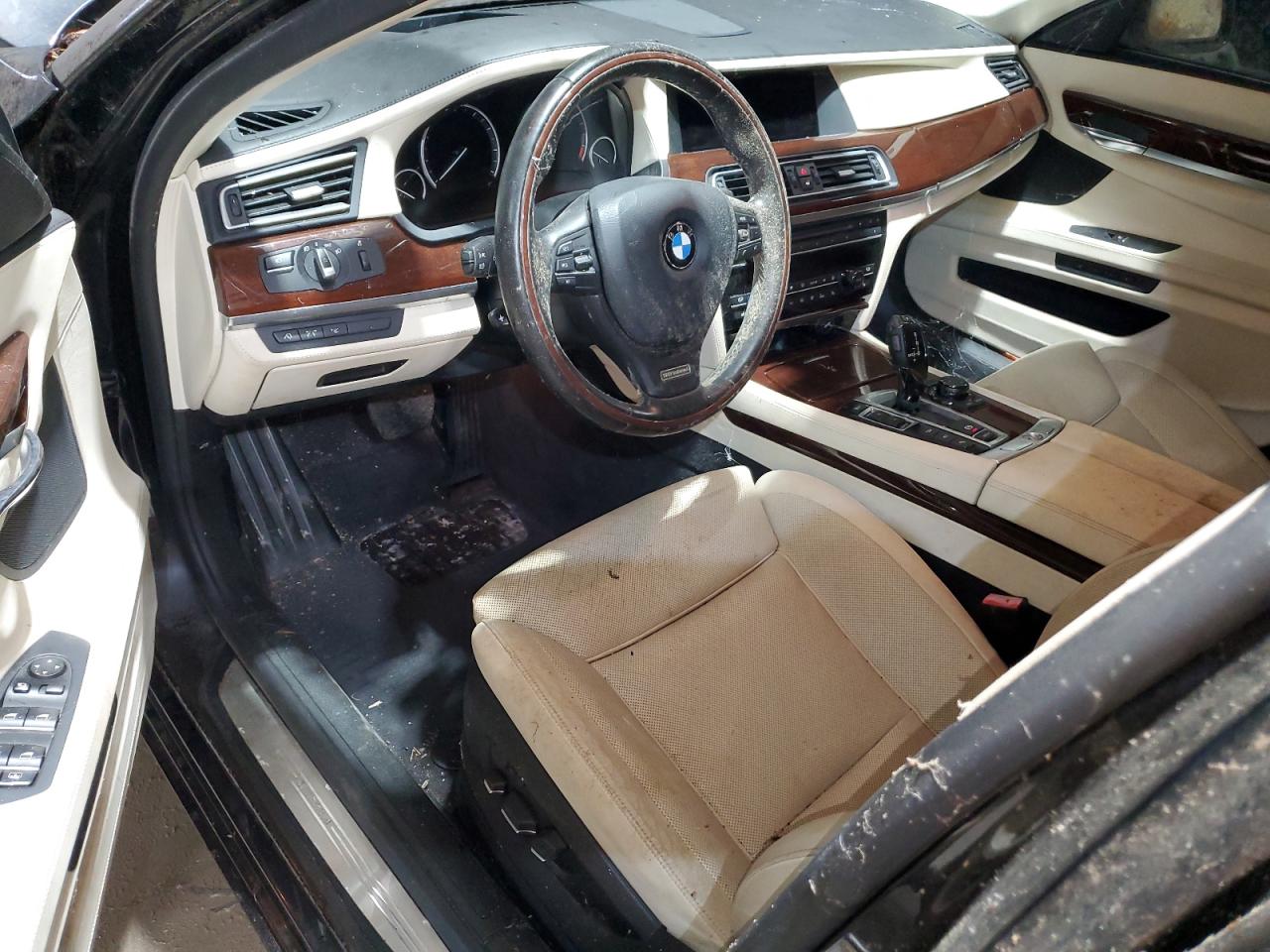 WBAKC8C5XCC437414 2012 BMW 750 Lxi