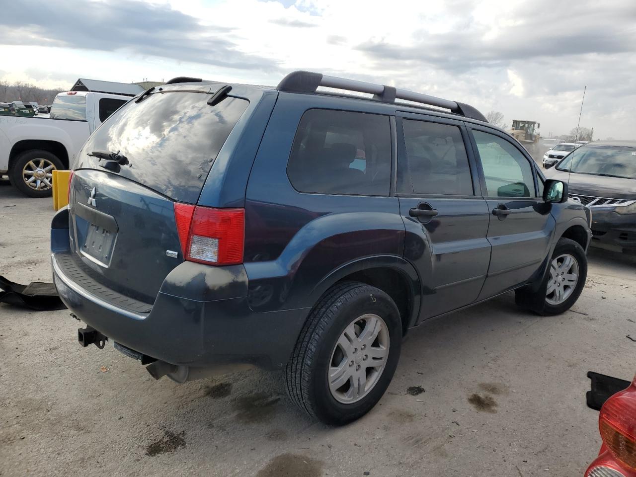 2005 Mitsubishi Endeavor Ls VIN: 4A4MM21S95E037388 Lot: 84843244