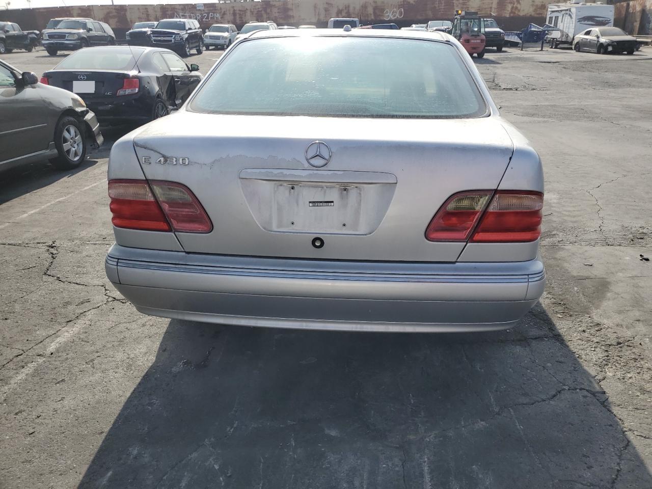 2000 Mercedes-Benz E 430 VIN: WDBJF70JXYB071287 Lot: 85740524