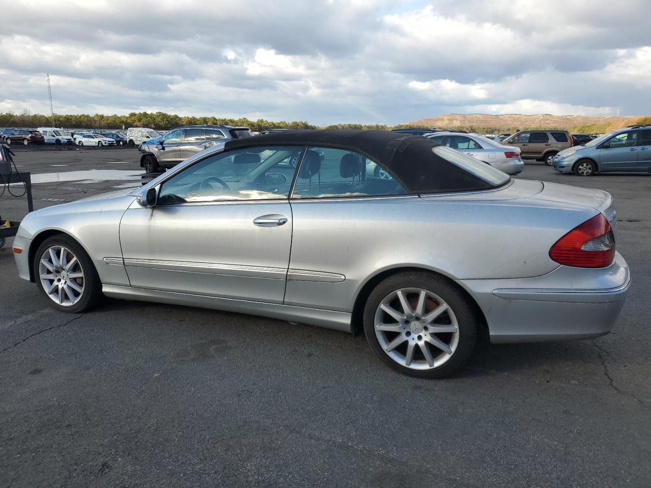 2007 Mercedes-Benz Clk 350 VIN: WDBTK56F67F229711 Lot: 83255084