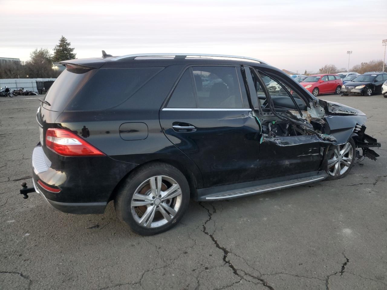 2014 Mercedes-Benz Ml 350 VIN: 4JGDA5JB8EA410005 Lot: 87210114