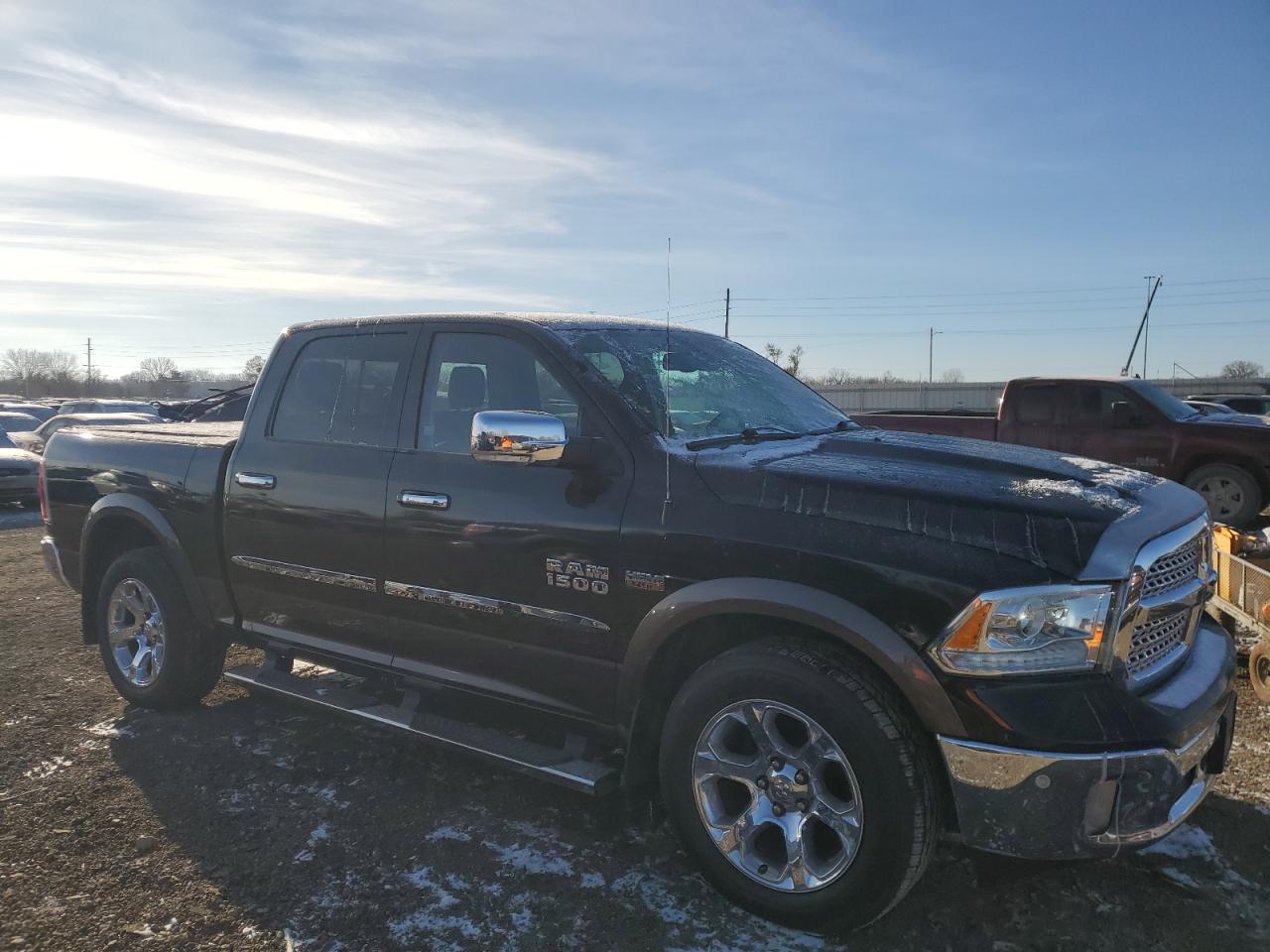 1C6RR7NT3HS865996 2017 Ram 1500 Laramie