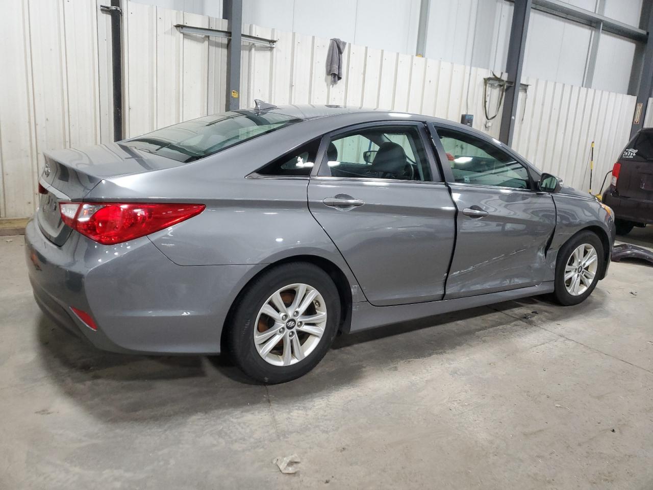 5NPEB4AC4EH860249 2014 Hyundai Sonata Gls