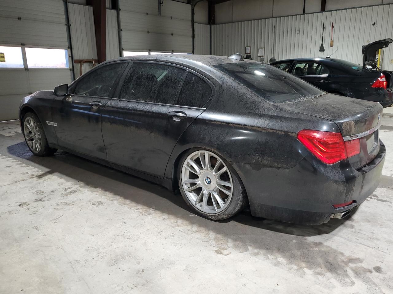 WBAKC8C5XCC437414 2012 BMW 750 Lxi