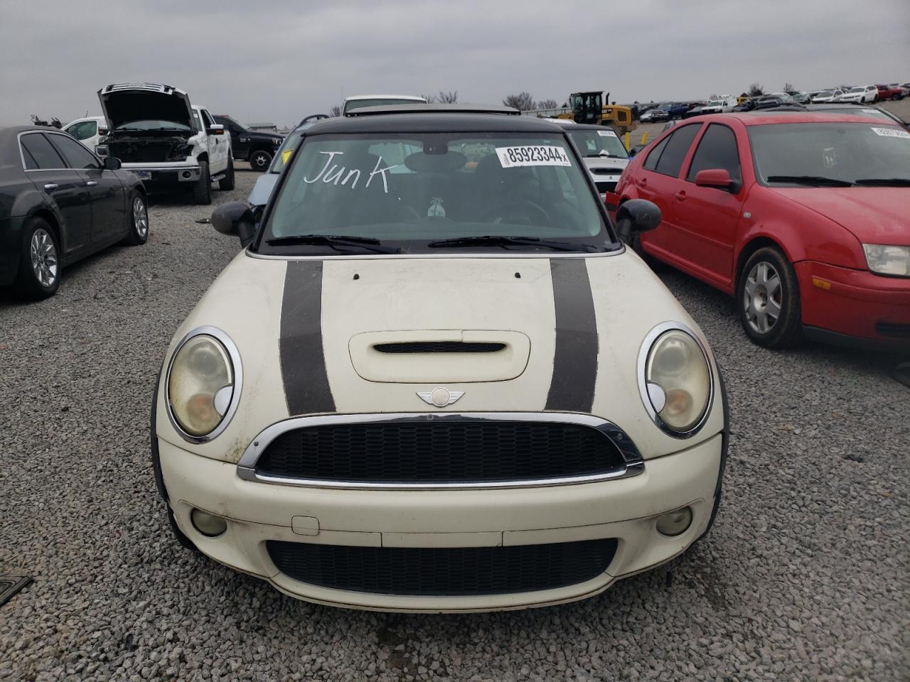 2007 Mini Cooper S VIN: WMWMF73557TL90440 Lot: 85923344