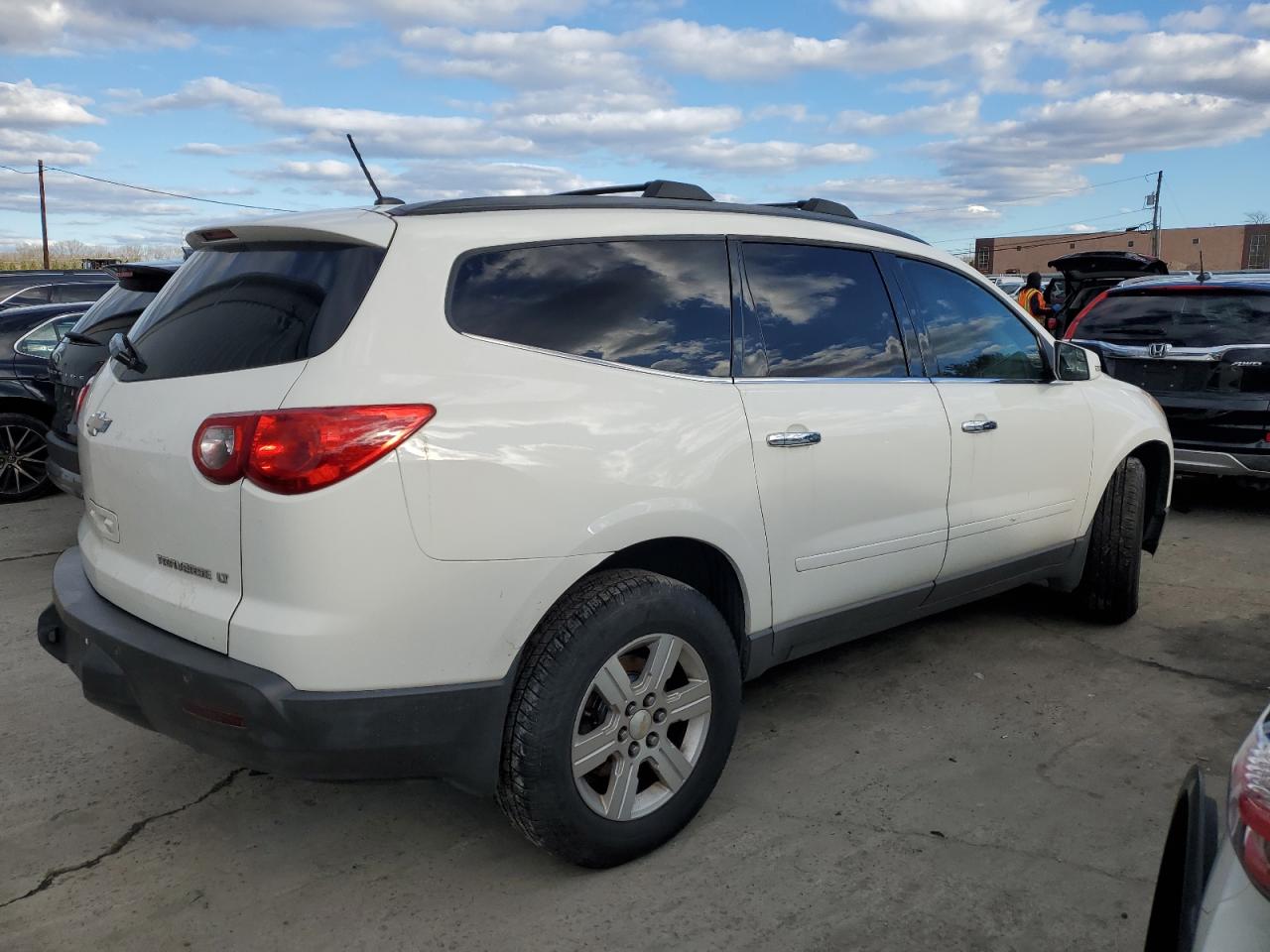 2011 Chevrolet Traverse Lt VIN: 1GNKRJED7BJ297806 Lot: 85942464