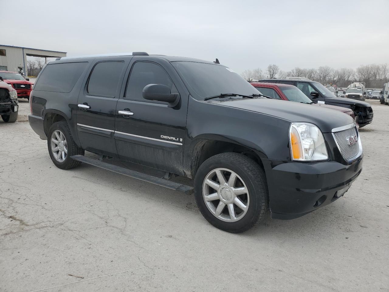 2007 GMC Yukon Xl Denali VIN: 1GKFK66897J285892 Lot: 86323244