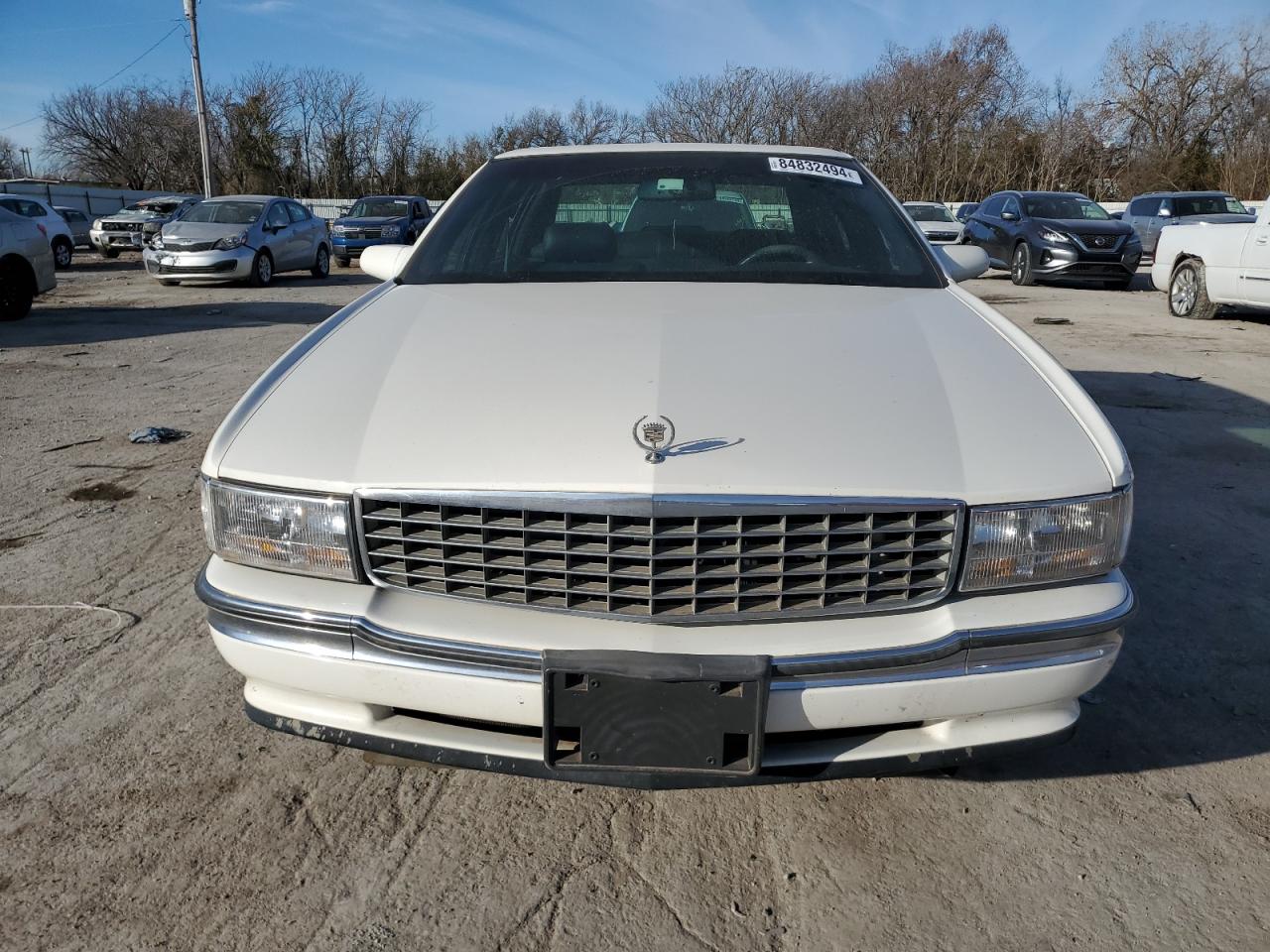 1995 Cadillac Deville VIN: 1G6KD52B1SU217077 Lot: 84832494