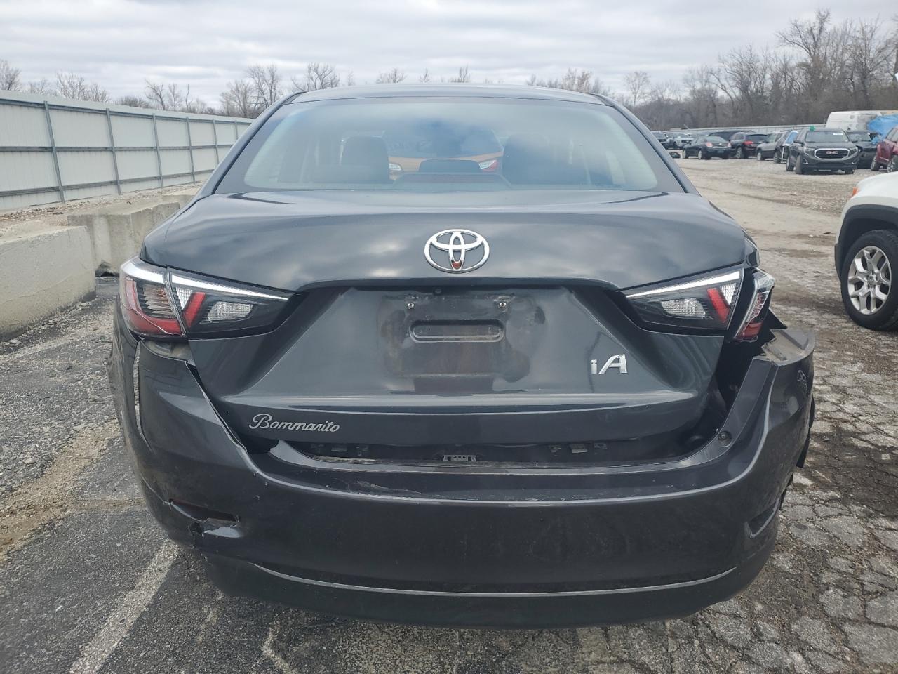 2017 Toyota Yaris Ia VIN: 3MYDLBYV1HY185635 Lot: 84256414