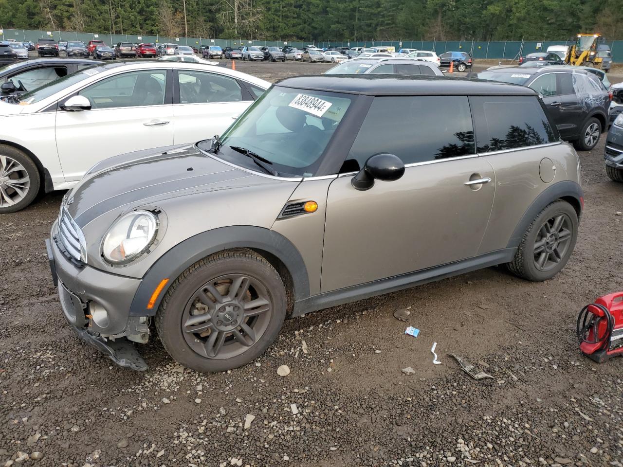 2011 Mini Cooper VIN: WMWSU3C59BT253371 Lot: 83848944