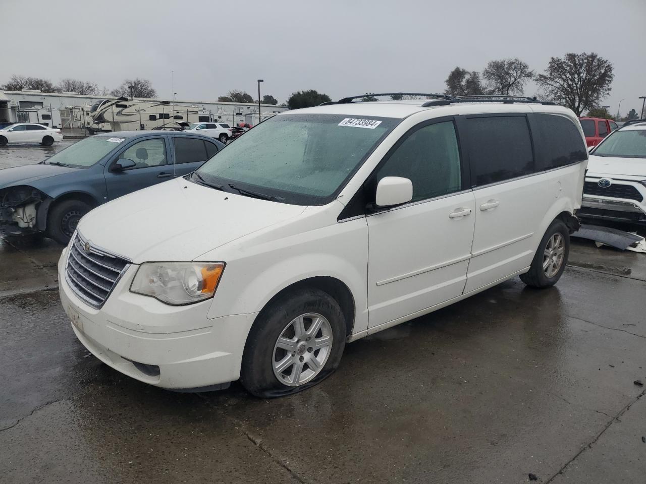 2008 Chrysler Town & Country Touring VIN: 2A8HR54P88R664053 Lot: 84733984