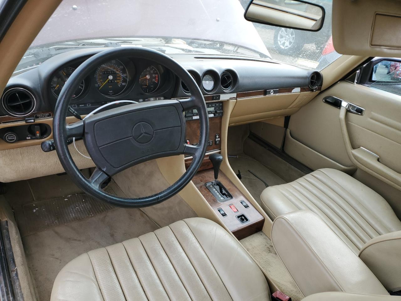 WDBBA48D0JA088868 1988 Mercedes-Benz 560 Sl