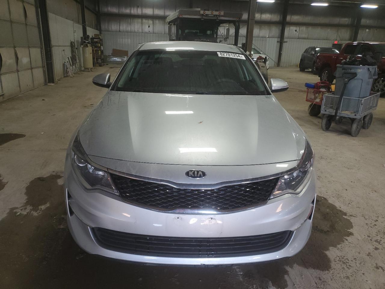 2018 Kia Optima Lx VIN: 5XXGT4L39JG228985 Lot: 82701254