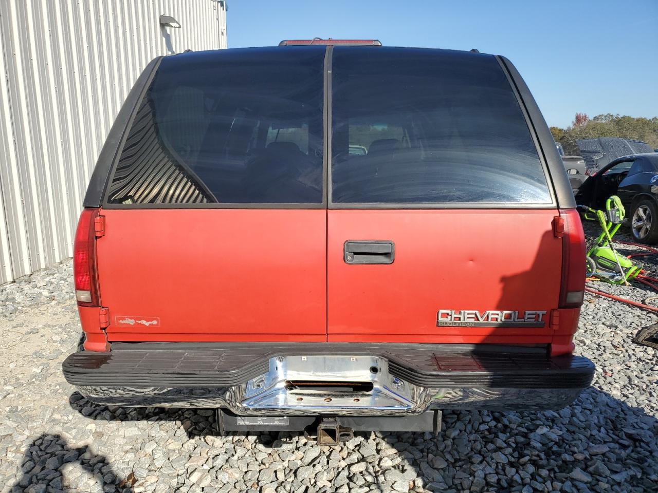 1997 Chevrolet Suburban C1500 VIN: 1GNEC16R3VJ444006 Lot: 83015934