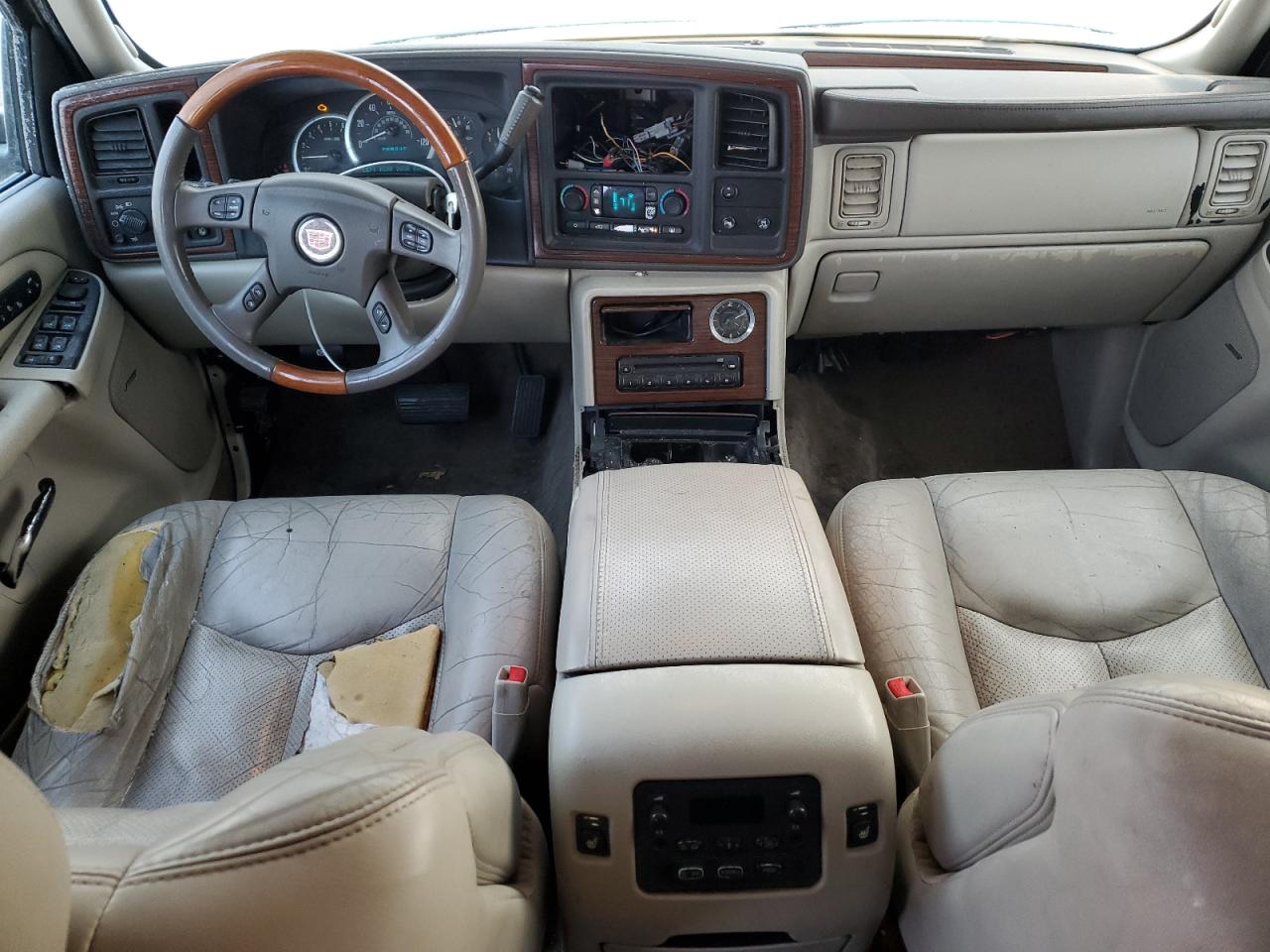 1GYEK63N04R286437 2004 Cadillac Escalade Luxury