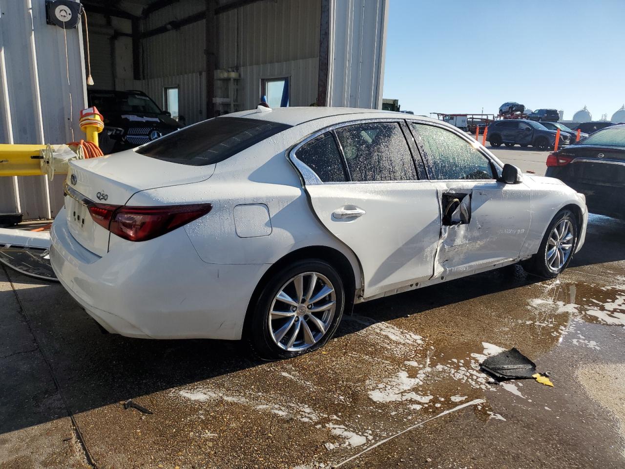 2018 Infiniti Q50 Pure VIN: JN1CV7AR2JM280361 Lot: 86589384