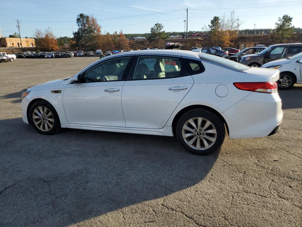 2016 Kia Optima Ex VIN: 5XXGU4L36GG006216 Lot: 83910624