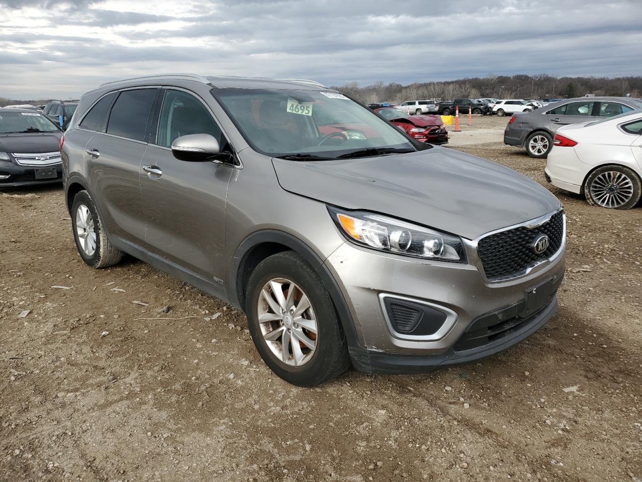 2017 Kia Sorento Lx VIN: 5XYPGDA34HG325802 Lot: 87101684