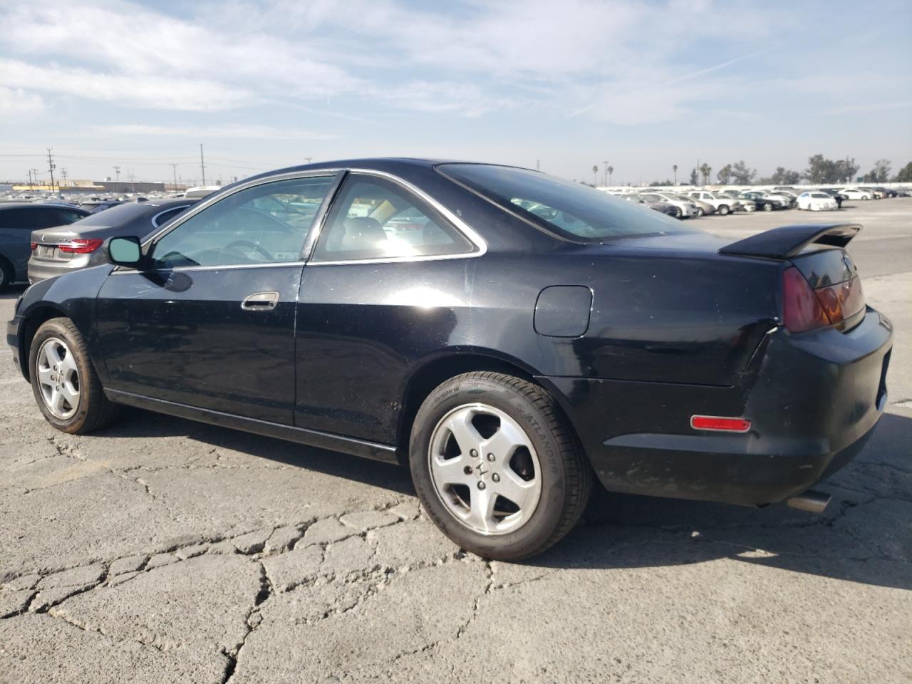 1998 Honda Accord Ex VIN: 1HGCG2258WA014827 Lot: 86206574