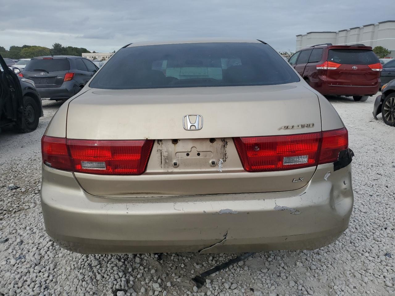 1HGCM56445A195290 2005 Honda Accord Lx