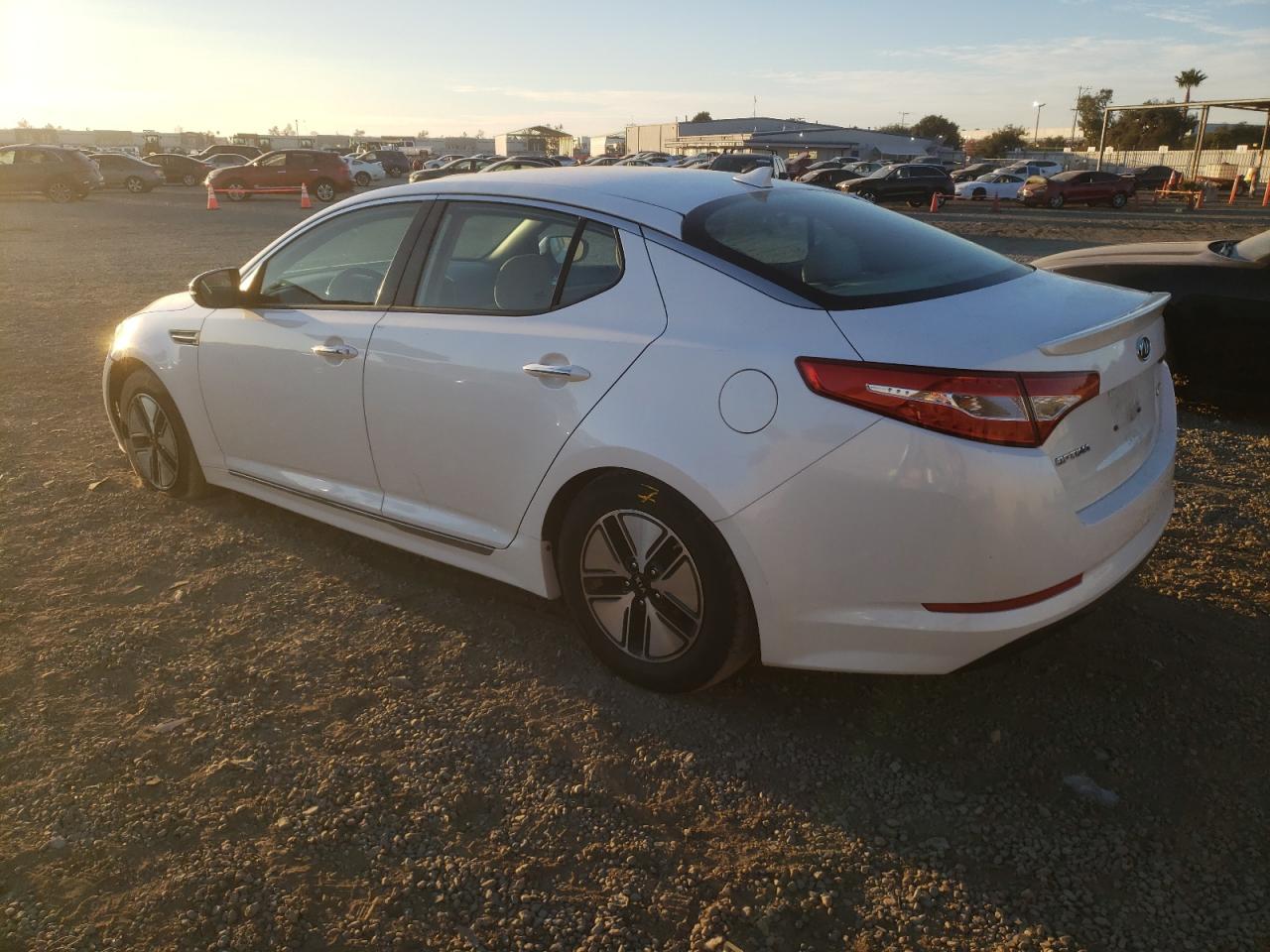 KNAGM4AD7B5006585 2011 Kia Optima Hybrid