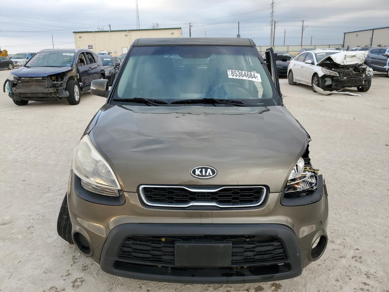 2012 Kia Soul + VIN: KNDJT2A62C7369867 Lot: 85364684