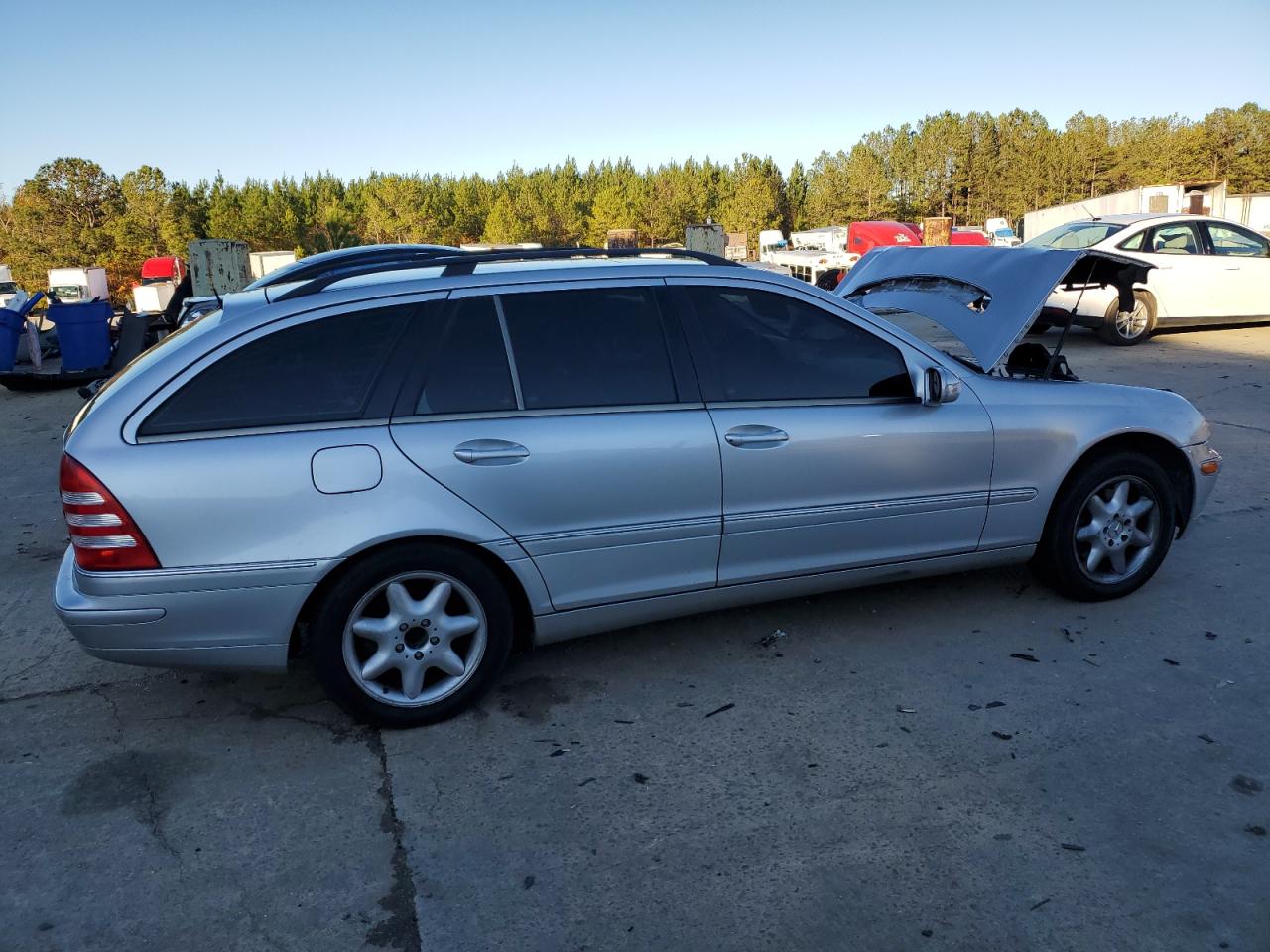 2002 Mercedes-Benz C 320 VIN: WDBRH64J42F182533 Lot: 84639944