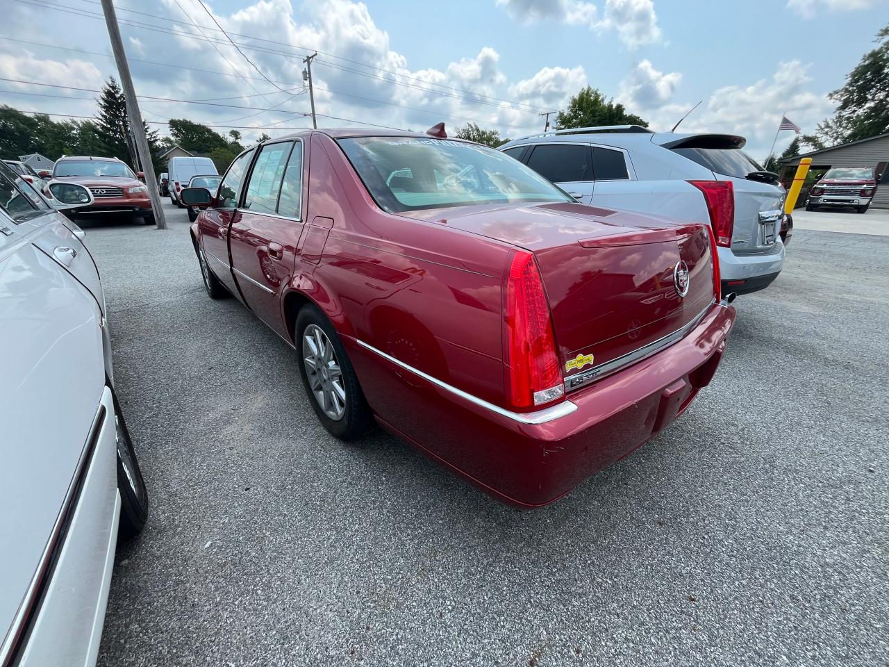 2011 Cadillac Dts Luxury Collection VIN: 1G6KD5E67BU108394 Lot: 84614344