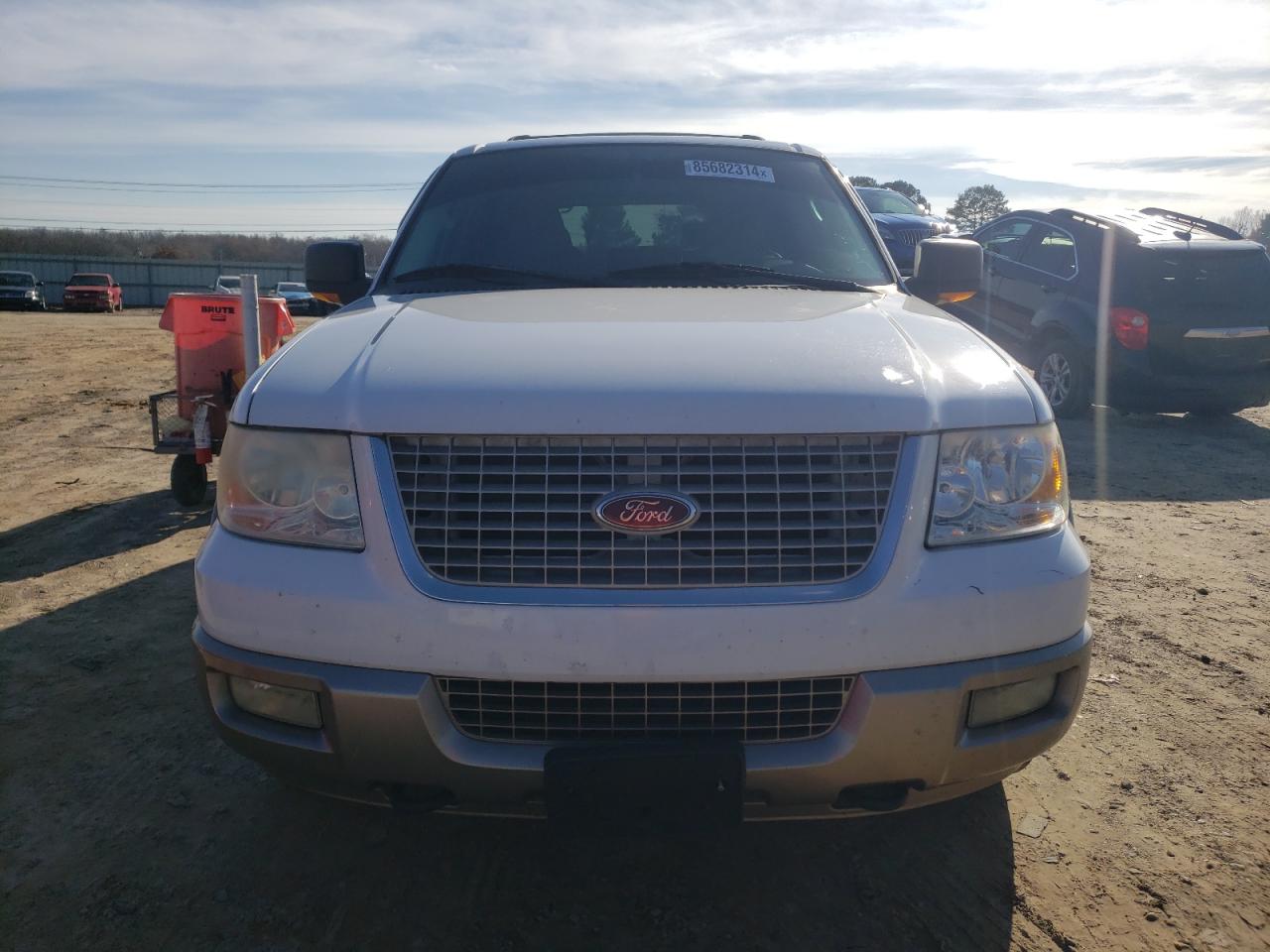 1FMFU18L54LA90846 2004 Ford Expedition Eddie Bauer