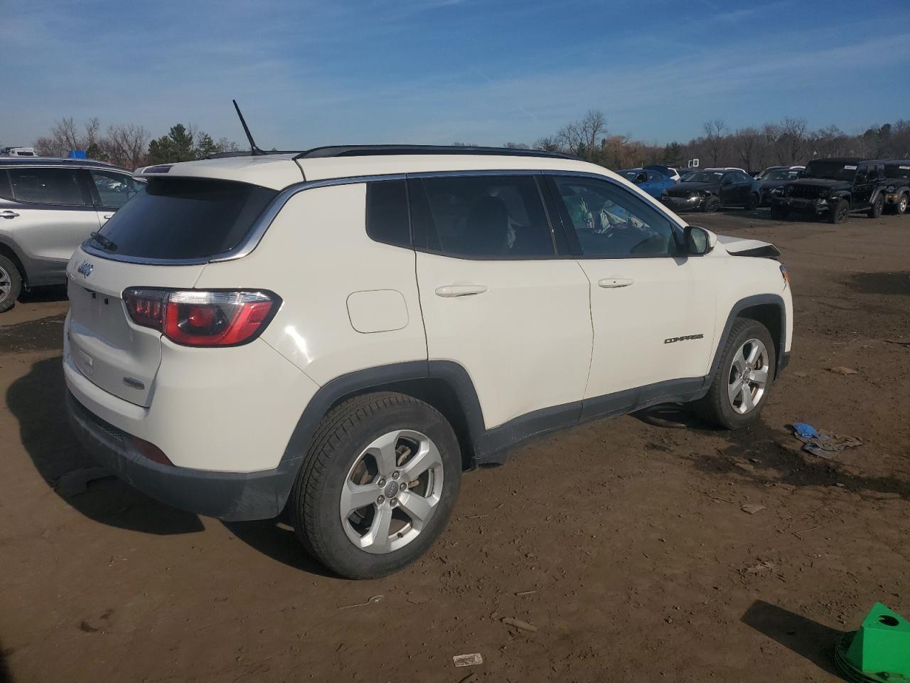 2018 Jeep Compass Latitude VIN: 3C4NJDBB5JT115495 Lot: 86660694