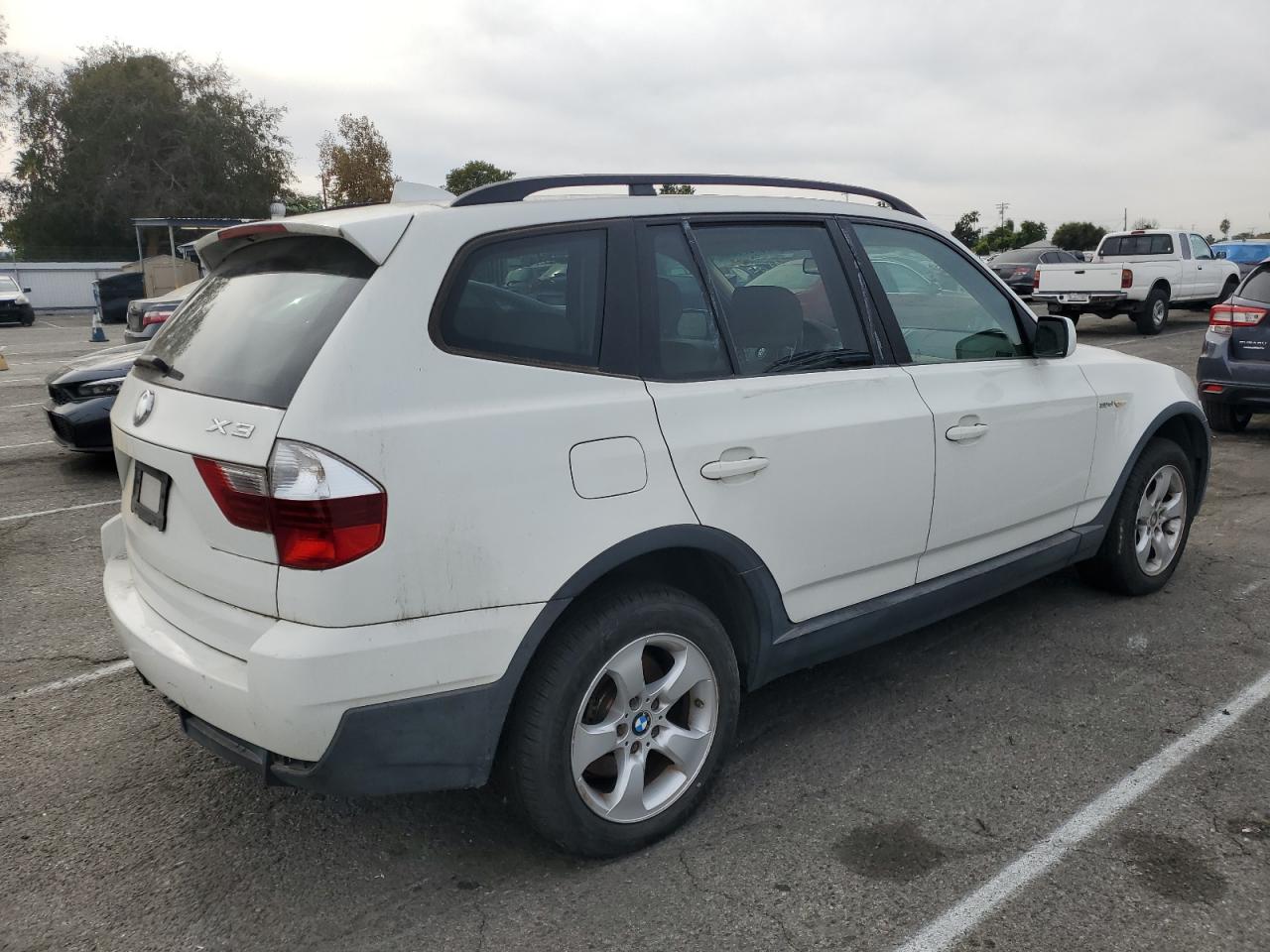 WBXPC93447WF00071 2007 BMW X3 3.0Si