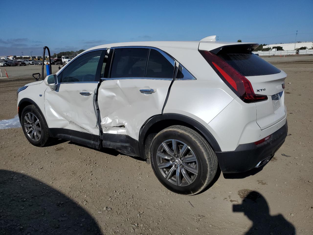 2019 Cadillac Xt4 Luxury VIN: 1GYAZAR41KF189614 Lot: 87028584