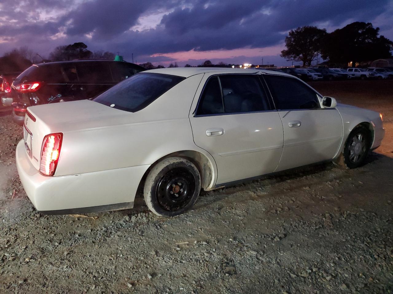 1G6KD54Y13U256691 2003 Cadillac Deville