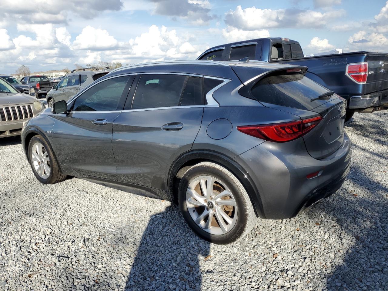 2017 Infiniti Qx30 Base VIN: SJKCH5CP8HA015604 Lot: 85754084