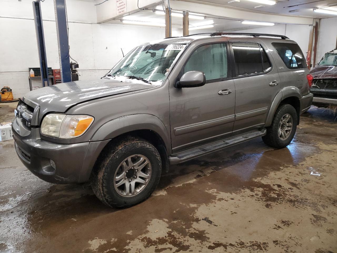 5TDBT44A15S243752 2005 Toyota Sequoia Sr5