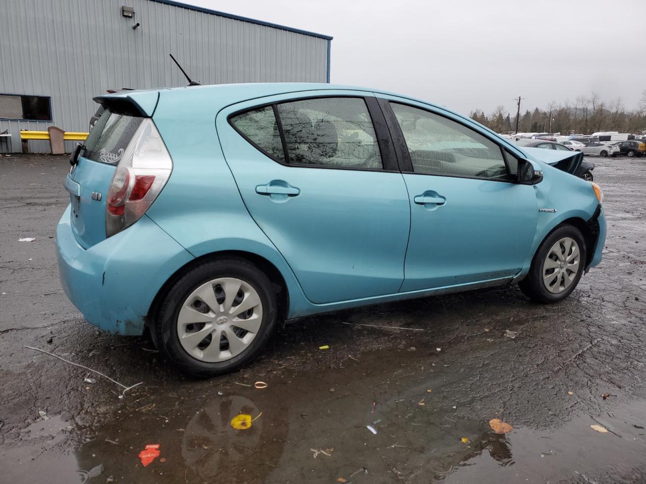 2013 Toyota Prius C VIN: JTDKDTB33D1057623 Lot: 85377774