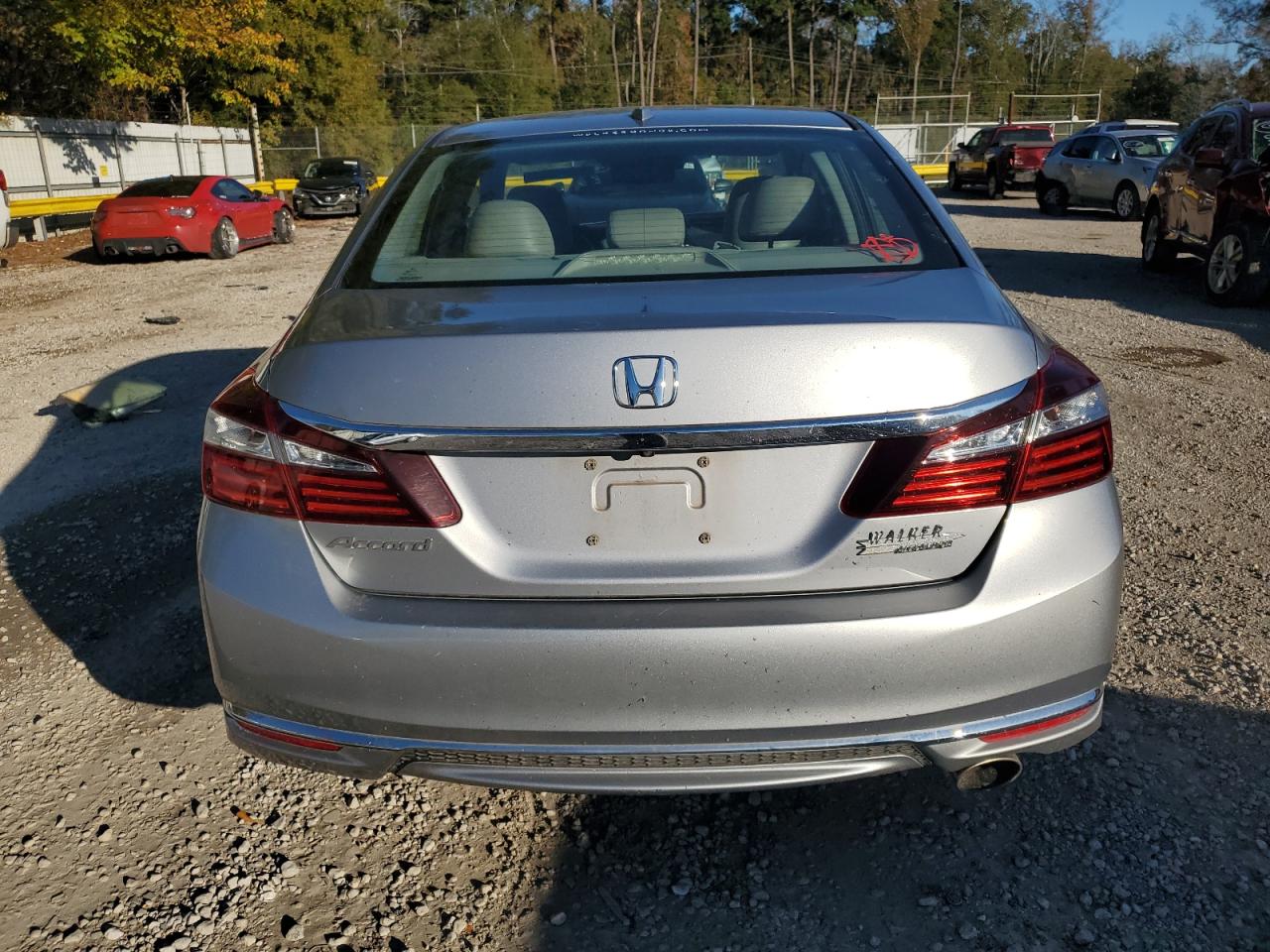 2016 Honda Accord Exl VIN: 1HGCR2F92GA187252 Lot: 83950054