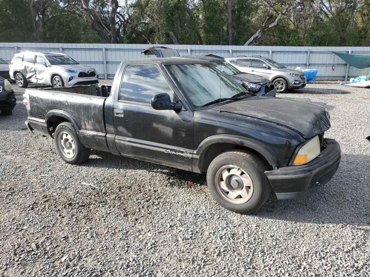 1998 GMC Sonoma VIN: 1GTCS144XW8525300 Lot: 85439034