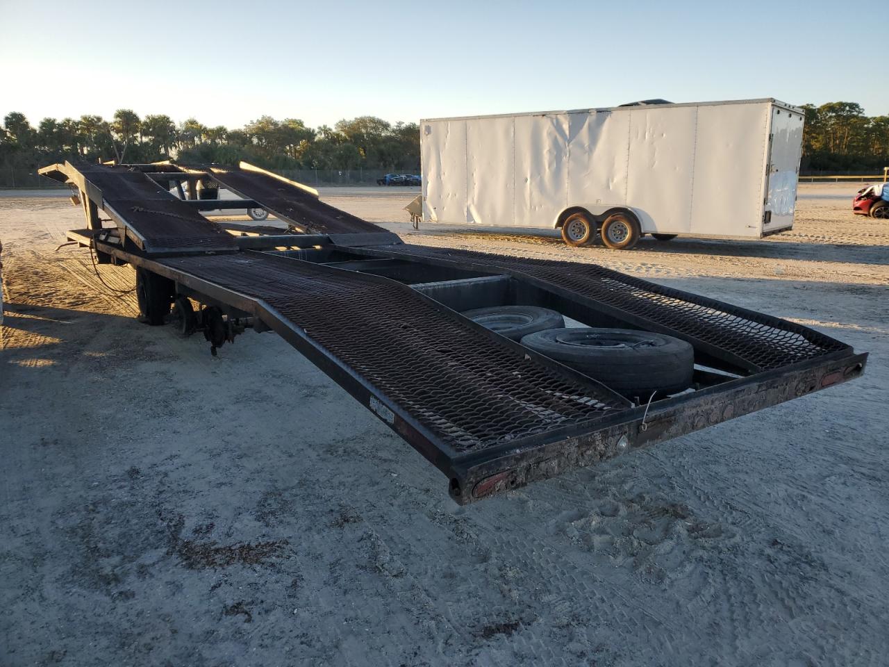 5VGFE47398L002084 2008 Utility Trailer