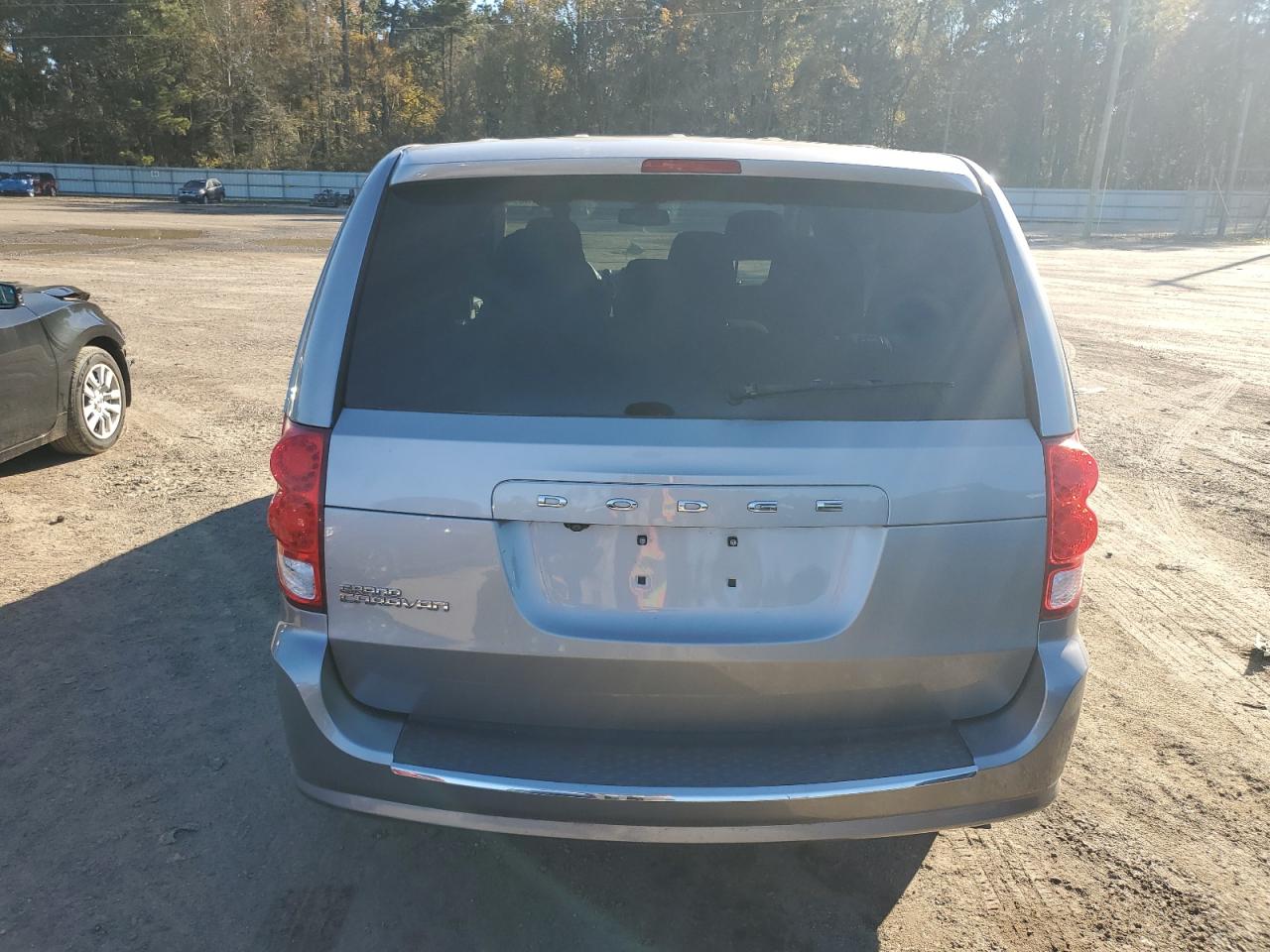 2C4RDGBG2KR623904 2019 Dodge Grand Caravan Se